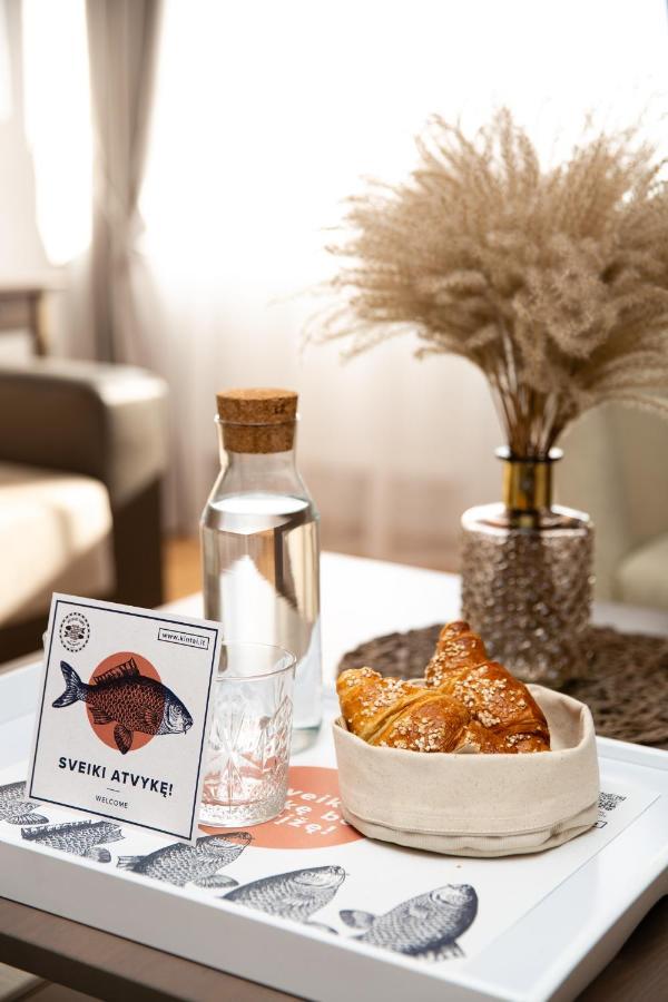 Melynojo Karpio Namas Bed & Breakfast Kinty ภายนอก รูปภาพ